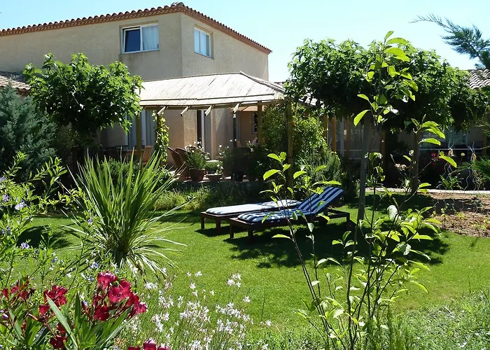 Bed & Breakfast Domaine Méditerranée 3*